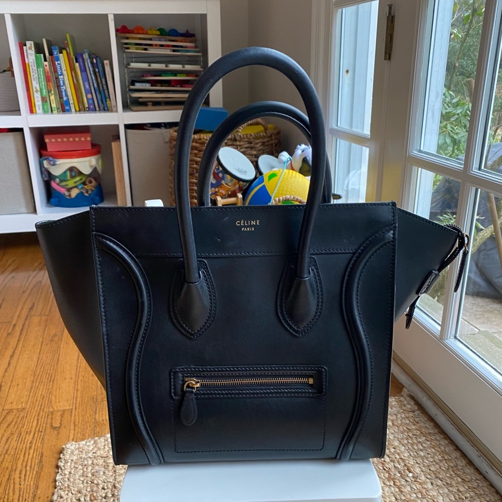 Celine Medium Luggage Smooth Calfskin (Black)